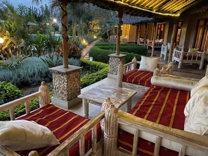 The Last Village Lodge Athi River ภายนอก รูปภาพ