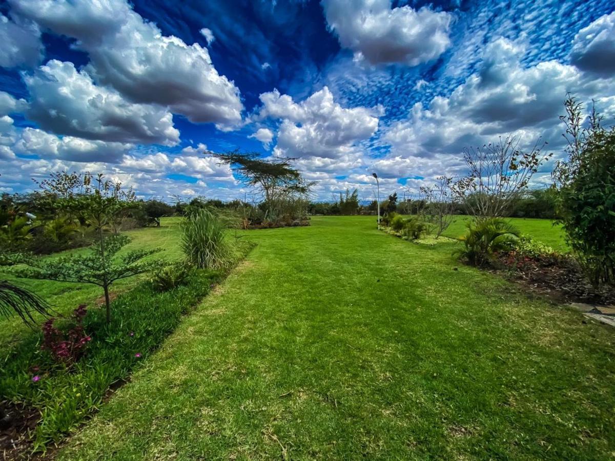The Last Village Lodge Athi River ภายนอก รูปภาพ