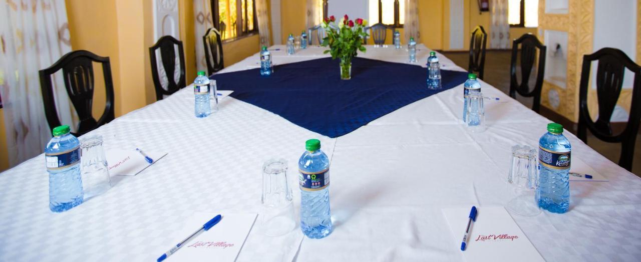 The Last Village Lodge Athi River ภายนอก รูปภาพ